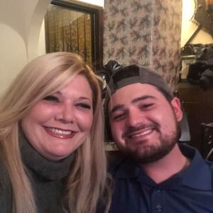 Meet your Posher, Dana